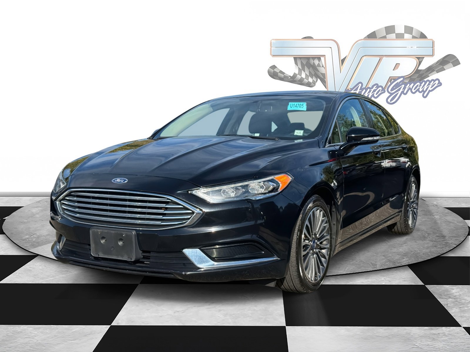 2018 Ford Fusion SE photo 3