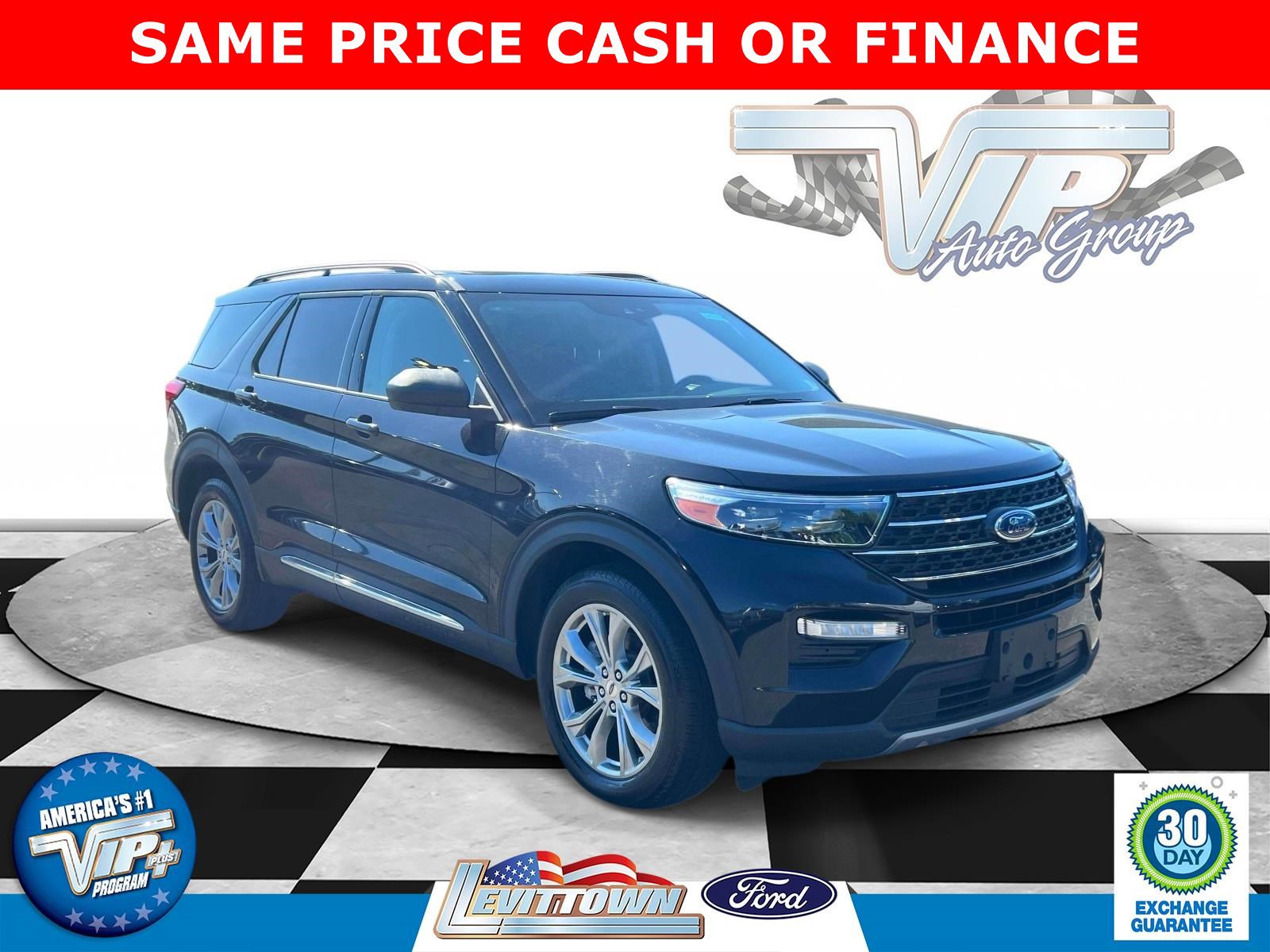 2023 Ford Explorer XLT 4WD's photo