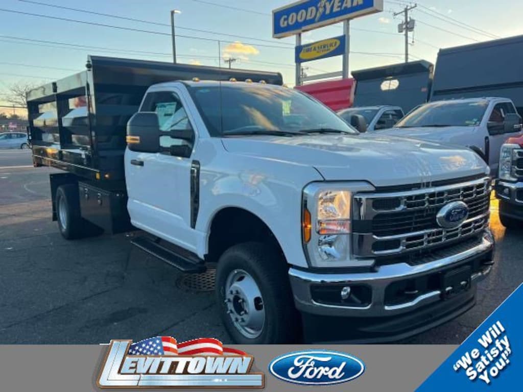 New 2024 Ford F-350 Landscape Dump Body 12 Ft Dynapro Landscape Dump Body 2024 FORD F-350 CHASSIS XL REG. CAB DRW  145 WB HD