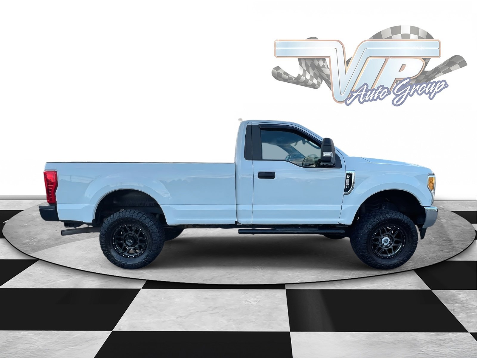 2017 Ford F-250 XL photo 2