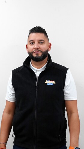 Staff member Anselmo Paulino from 693876b1ccc6