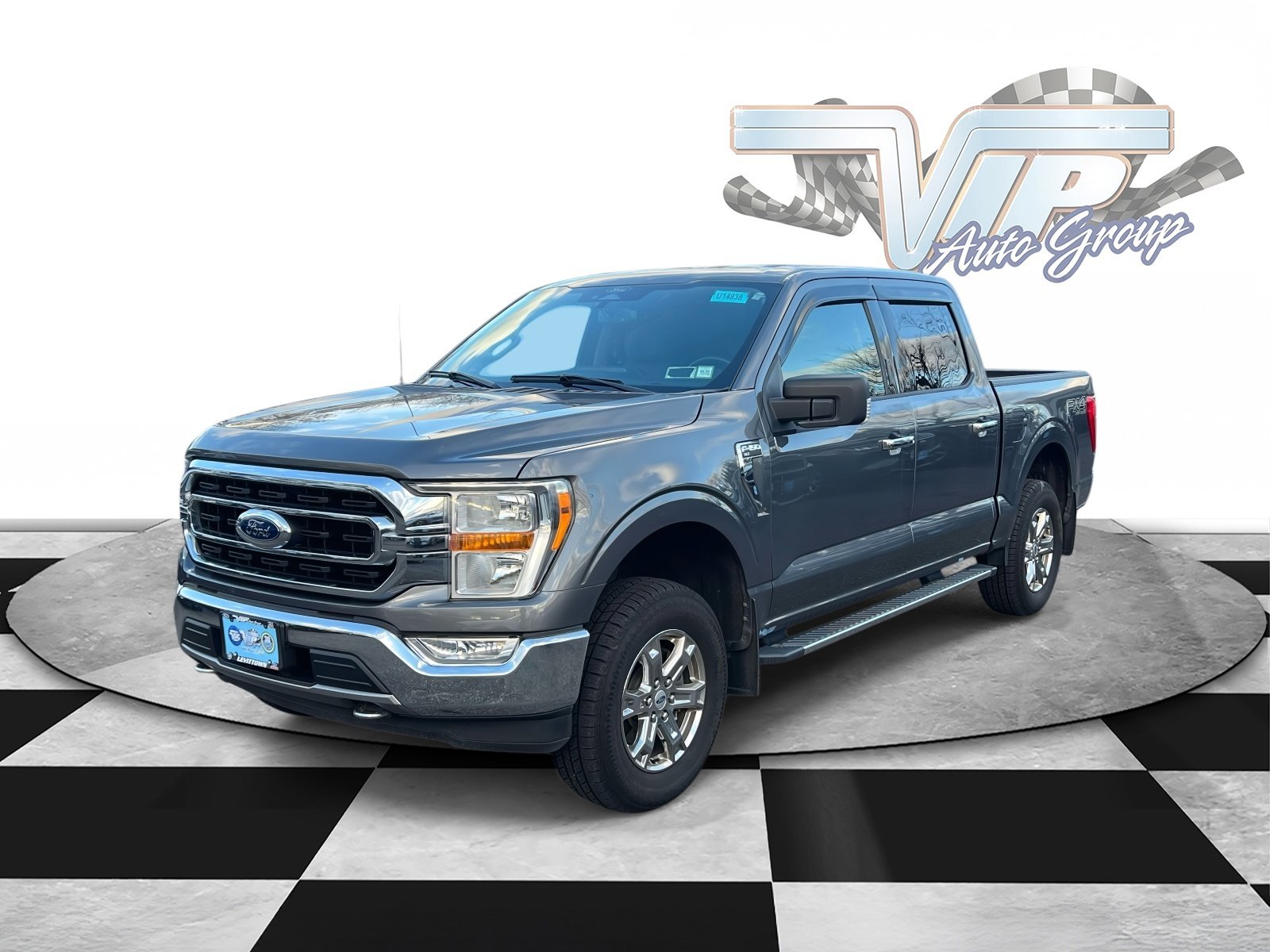 2021 Ford F-150 XLT photo 3