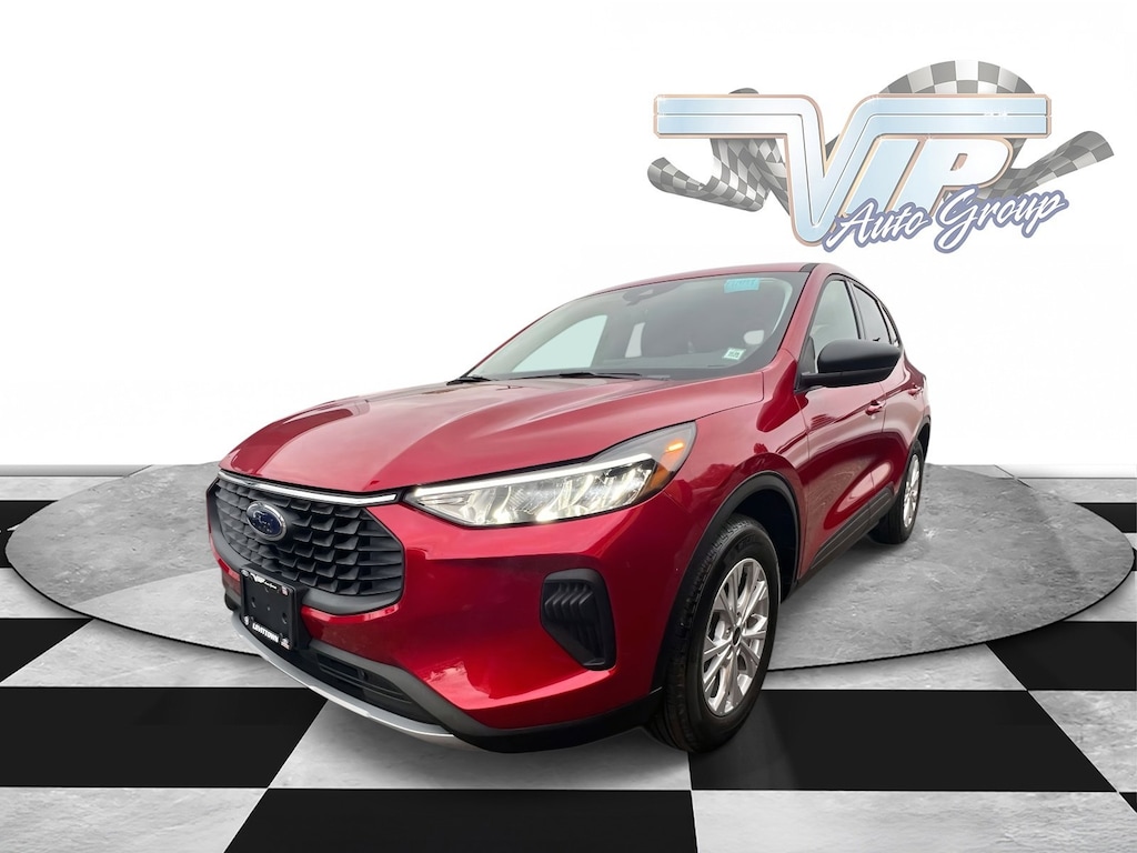 Used 2025 Ford Escape Active SUV