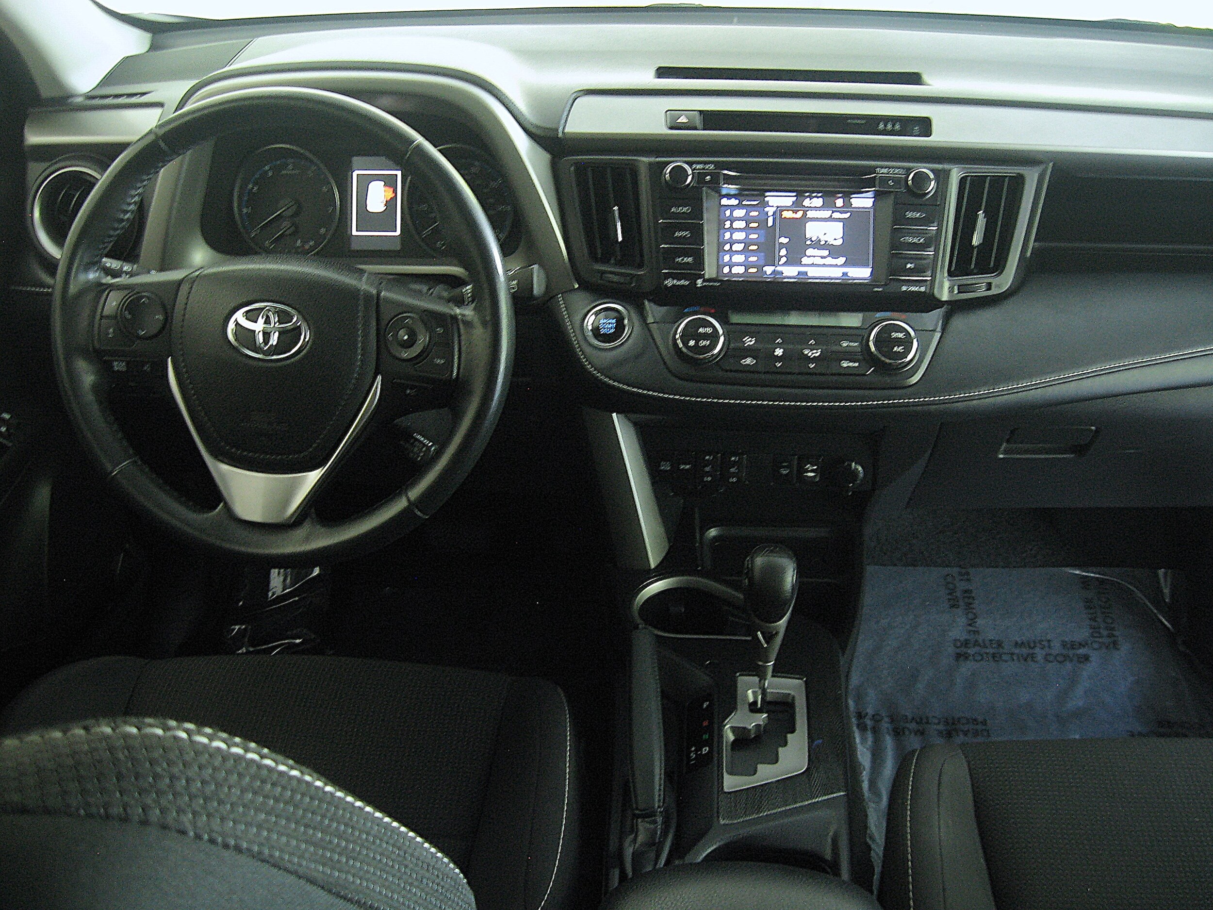 2018 Toyota RAV4 Adventure photo 2
