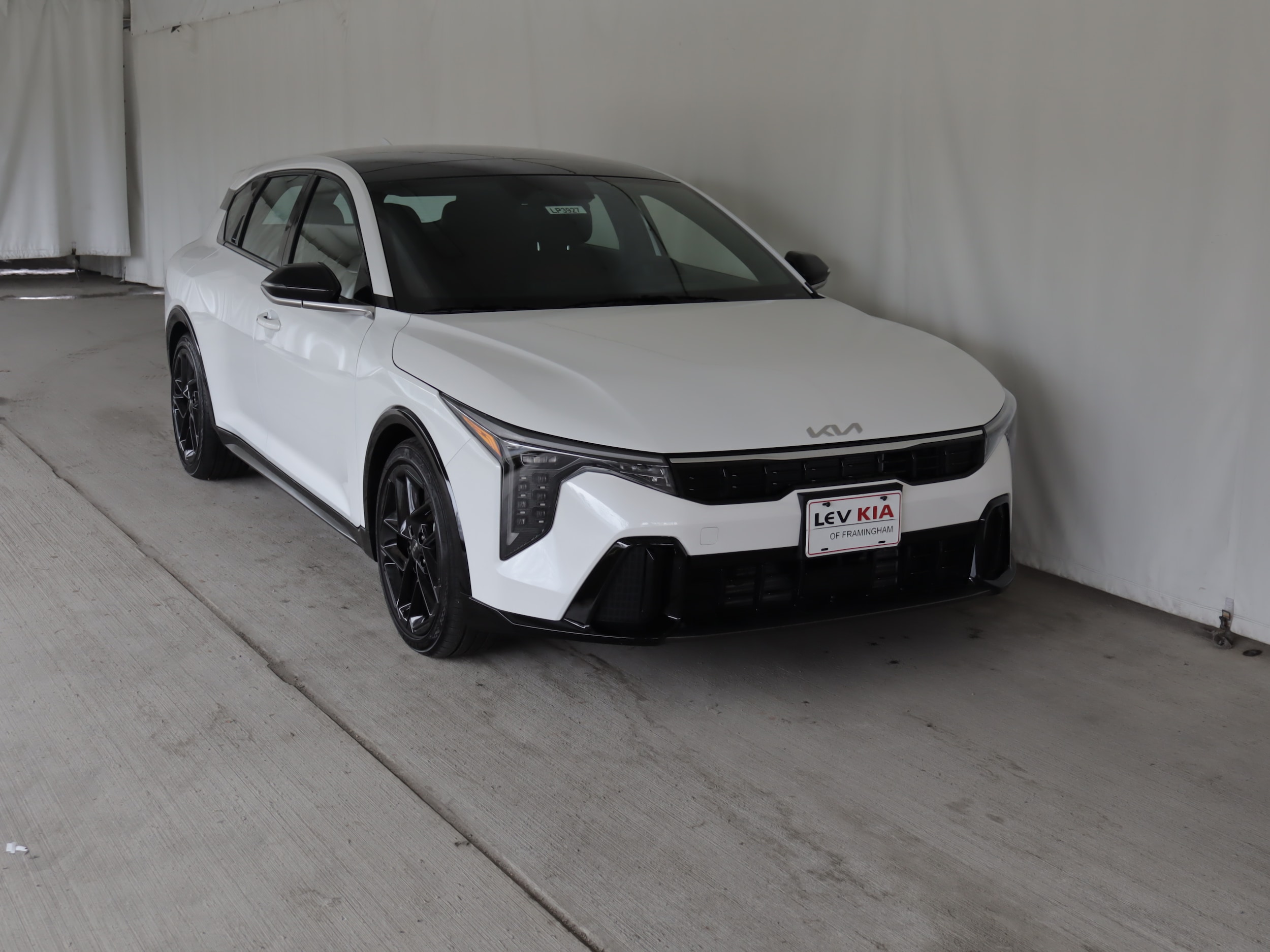 2026 Kia K4 GT-Line Turbo AT Hatchback's photo