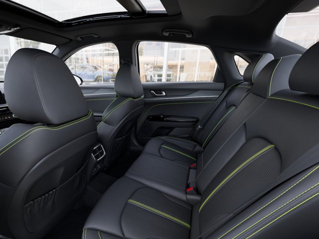 2026 Kia K5 GT - Photo 18
