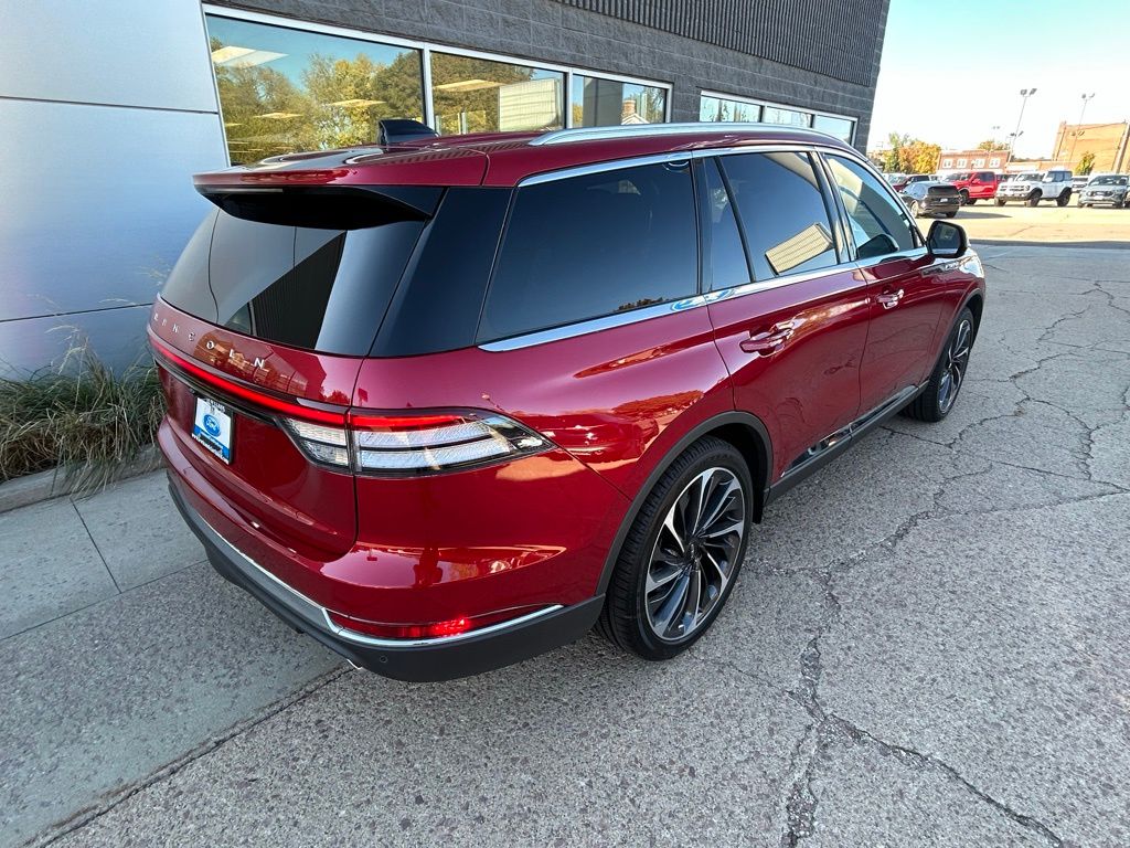 2025 Lincoln Aviator Reserve - Photo 9