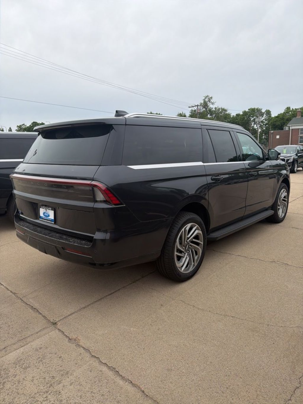 New 2026 Lincoln Navigator L Premiere SUV