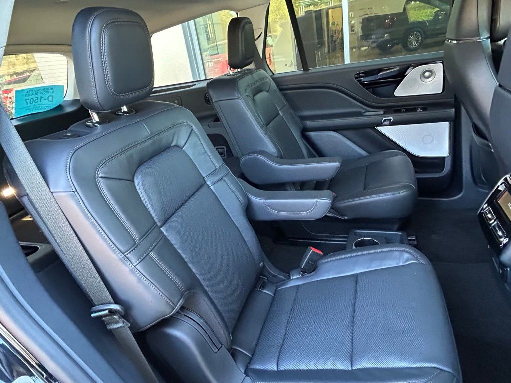 2025 Lincoln Aviator Reserve - Photo 9