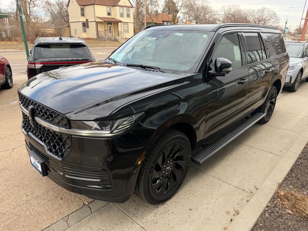 2026 Lincoln Navigator Reserve L 4WD's photo