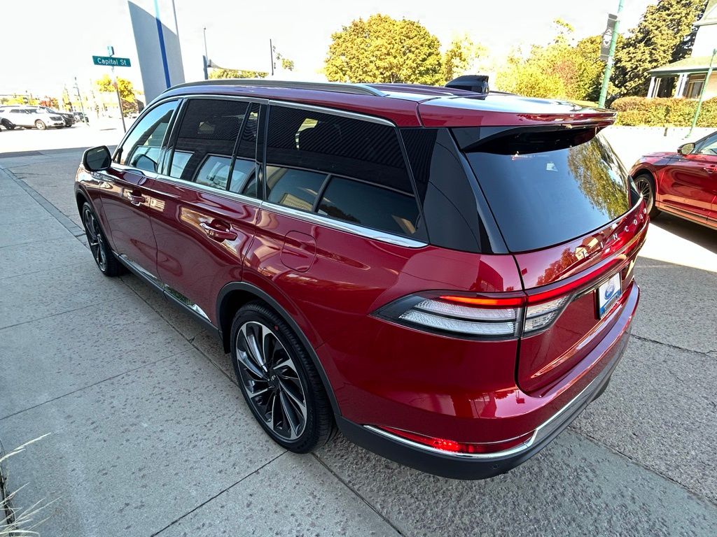 2025 Lincoln Aviator Reserve - Photo 12