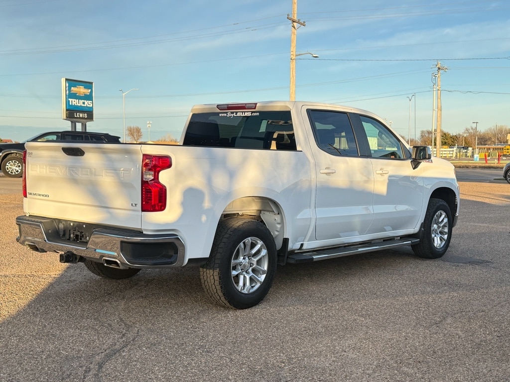 Used 2022 Chevrolet Silverado LT Crew Cab