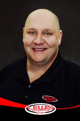 Staff member Whitey Pfannenstiel from ID_b5ad253ea1f4