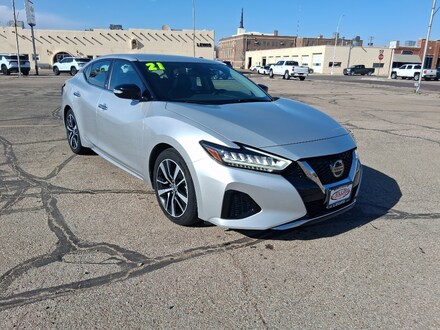 2021 Nissan Maxima SV Sedan