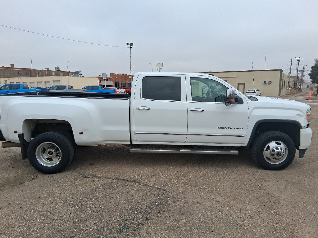 Used 2015 GMC Sierra Denali Crew Cab