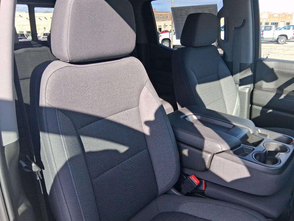 Used 2021 Chevrolet Silverado LT Crew Cab