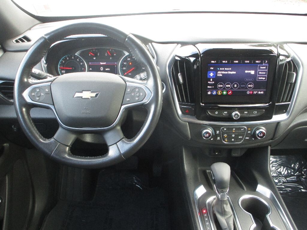Used 2022 Chevrolet Traverse LT Cloth SUV