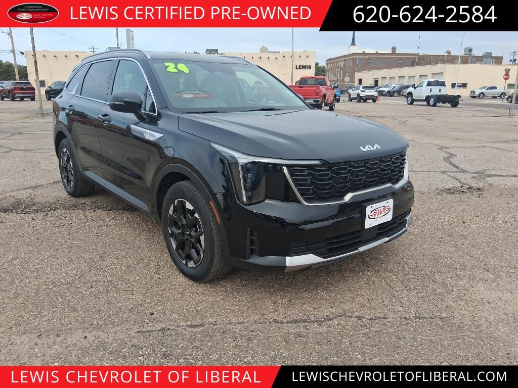 Used 2024 Kia Sorento S SUV