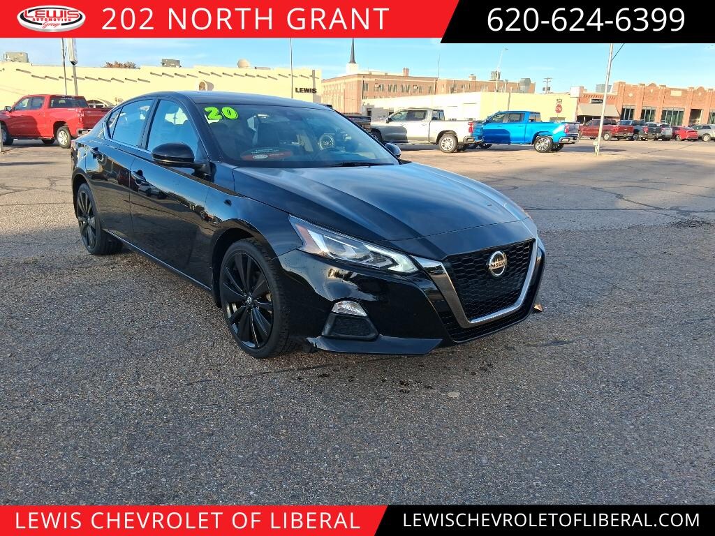 Used 2020 Nissan Altima 2.5 SR Sedan