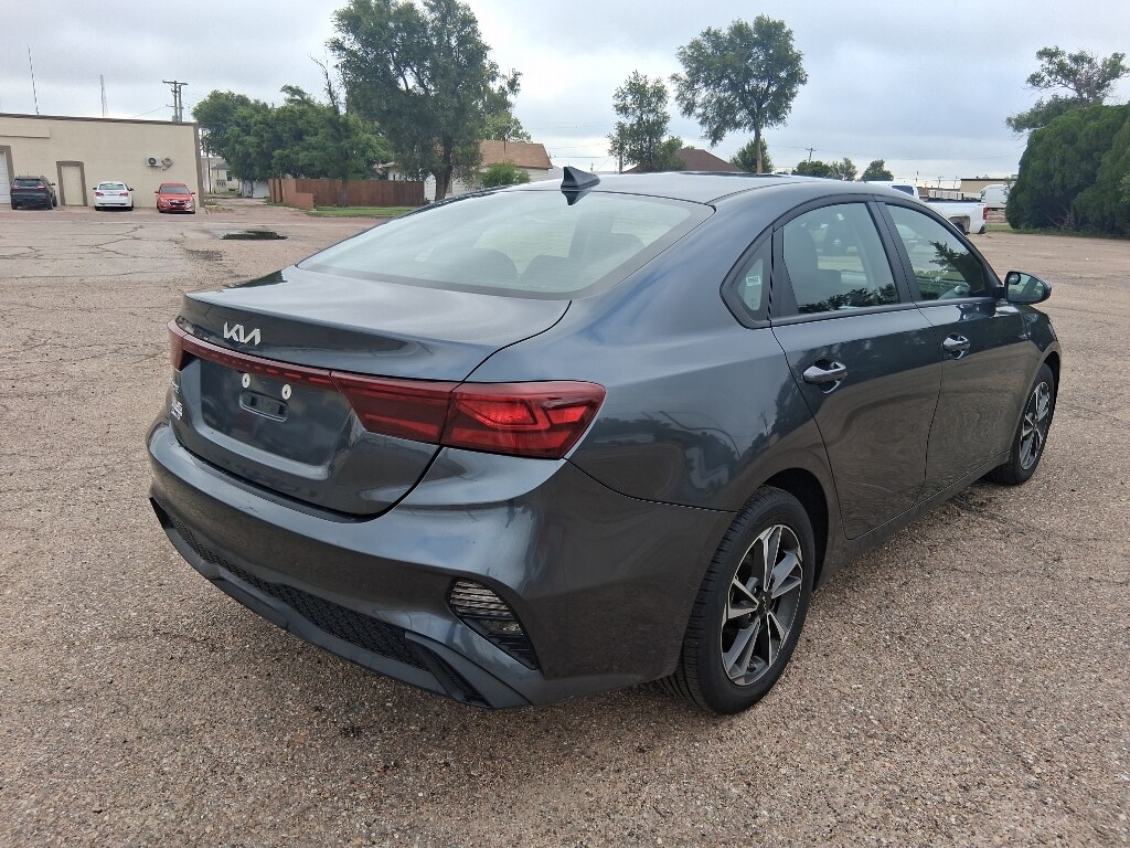 Used 2024 Kia Forte LXS Sedan