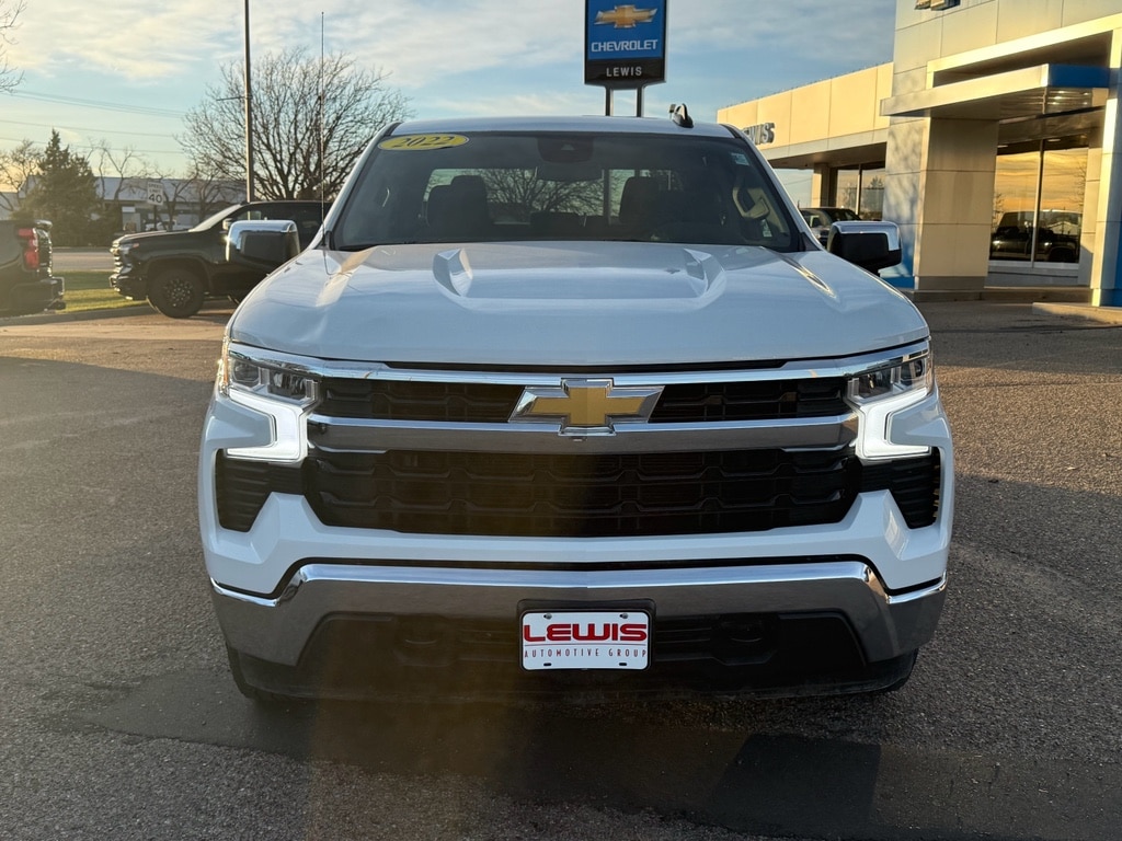 Used 2022 Chevrolet Silverado LT Crew Cab