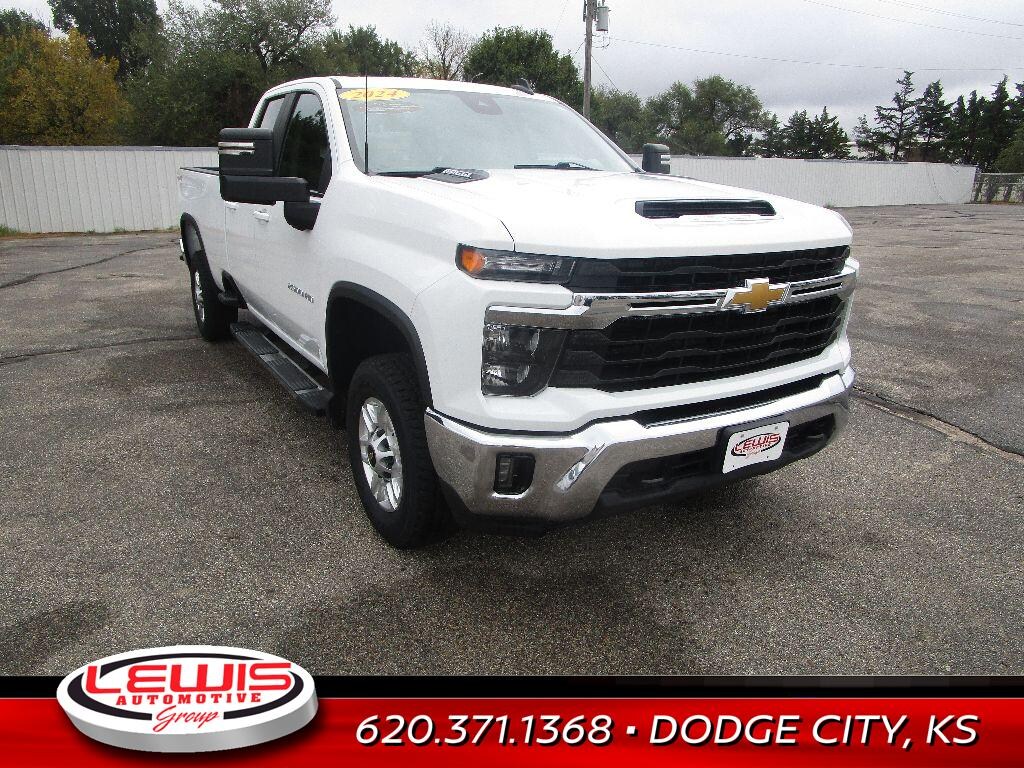 Used 2024 Chevrolet Silverado LT Double Cab