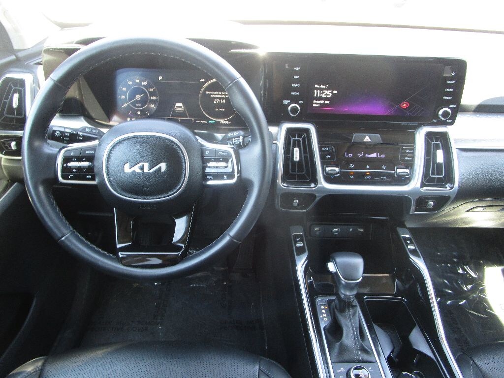 Used 2023 Kia Sorento SX Sport Utility