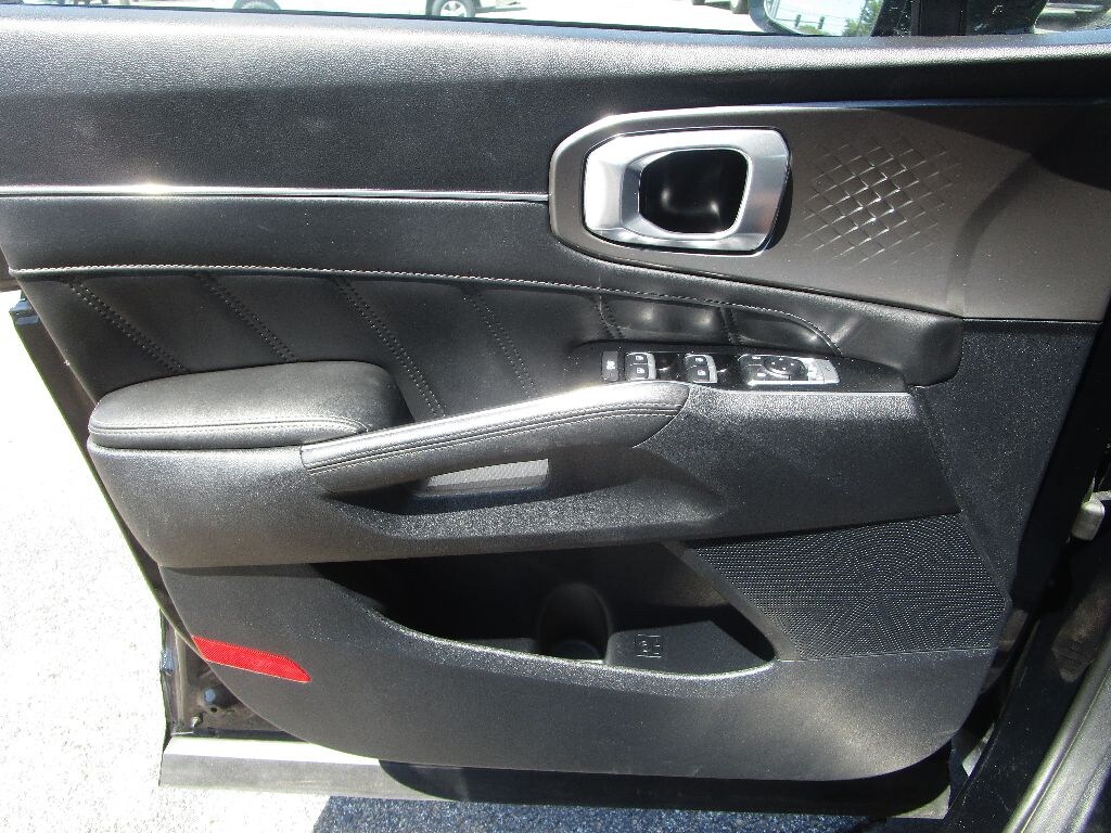 Used 2023 Kia Sorento SX Sport Utility