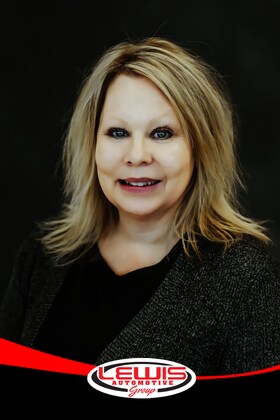 Staff member Jennifer Truelove from 8ab722d06067