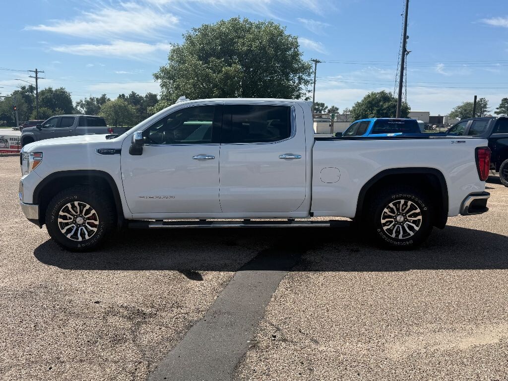 Used 2022 GMC Sierra Limited SLT Crew Cab