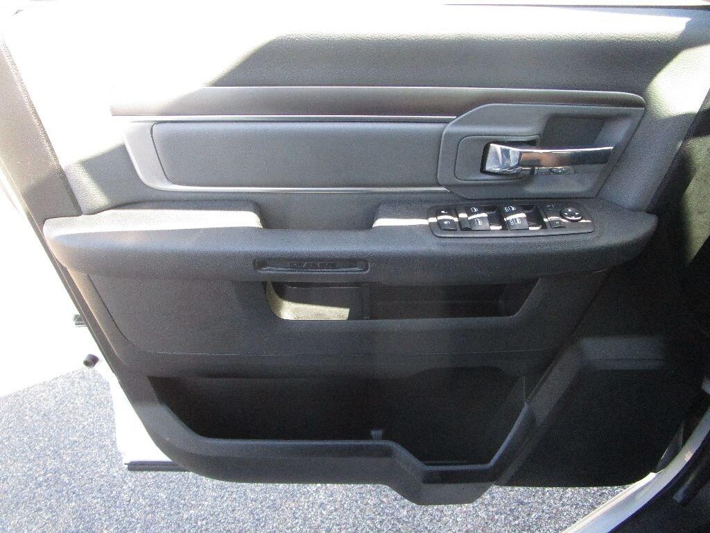 Used 2023 Ram 1500 Classic SLT Crew Cab