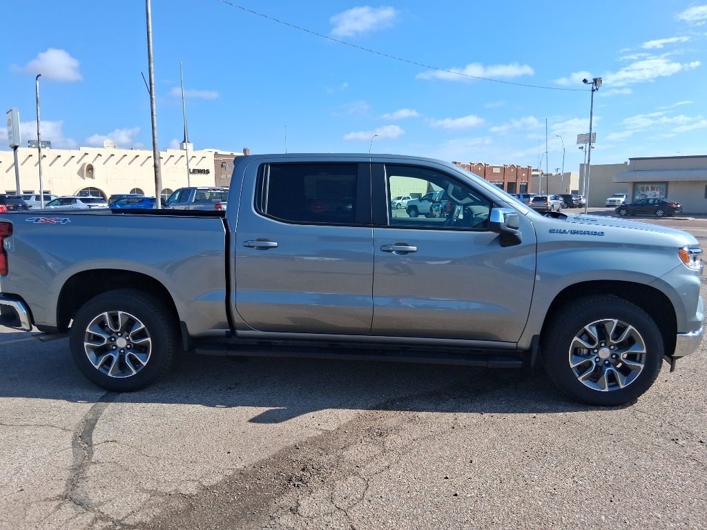 New 2026 Chevrolet Silverado 1500 LT Truck Crew Cab
