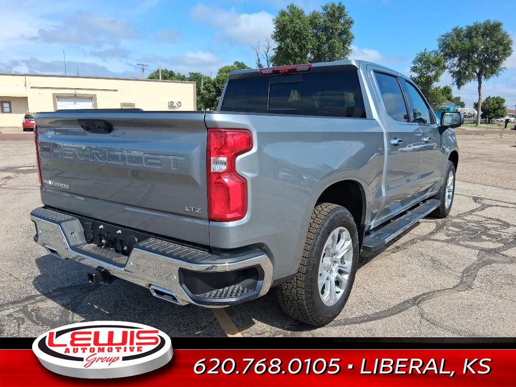 2025 Chevrolet Silverado 1500 LTZ photo 3
