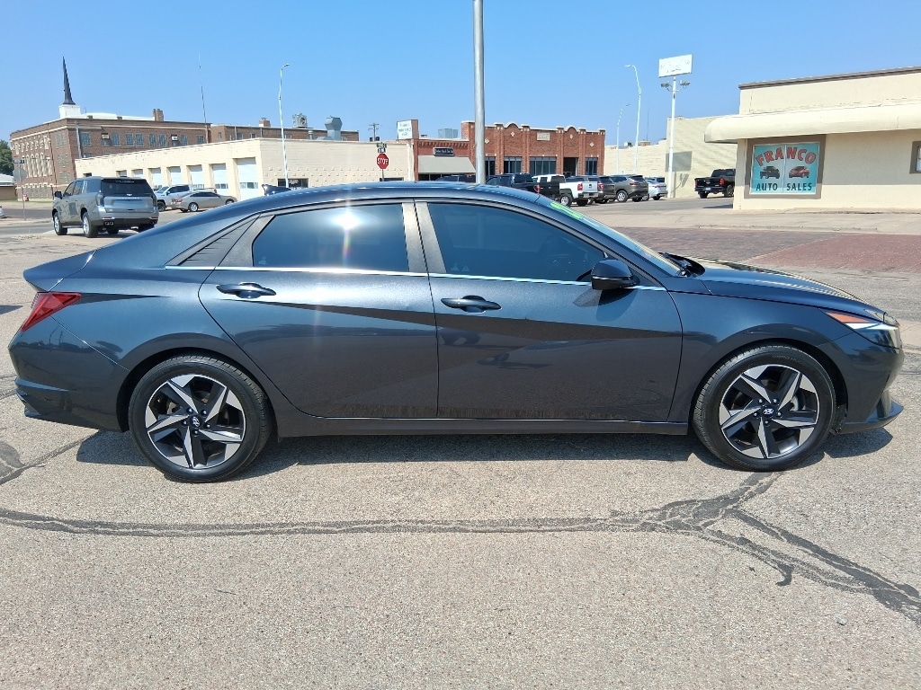 Used 2021 Hyundai Elantra Limited Sedan