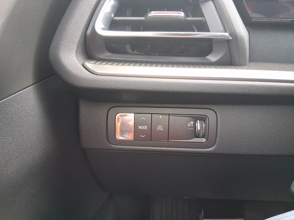 2026 Chevrolet Traverse LT - Photo 18