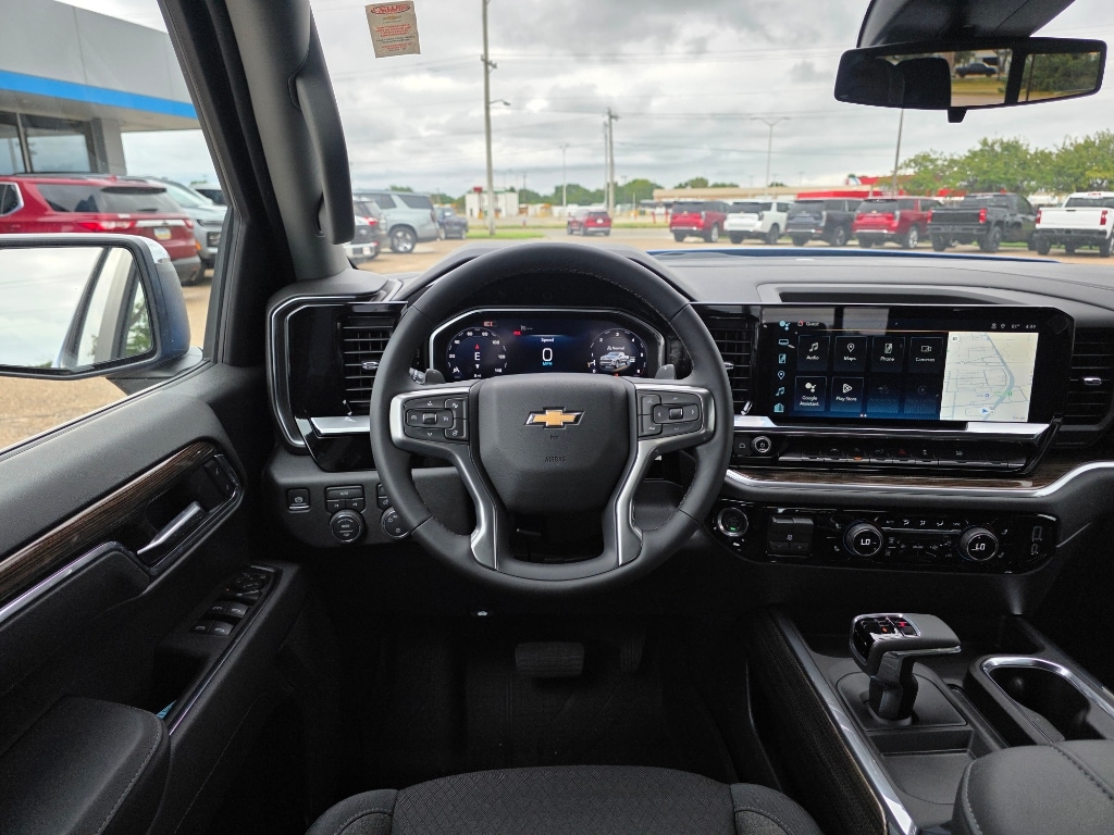 2026 Chevrolet Silverado 1500 LT - Photo 6