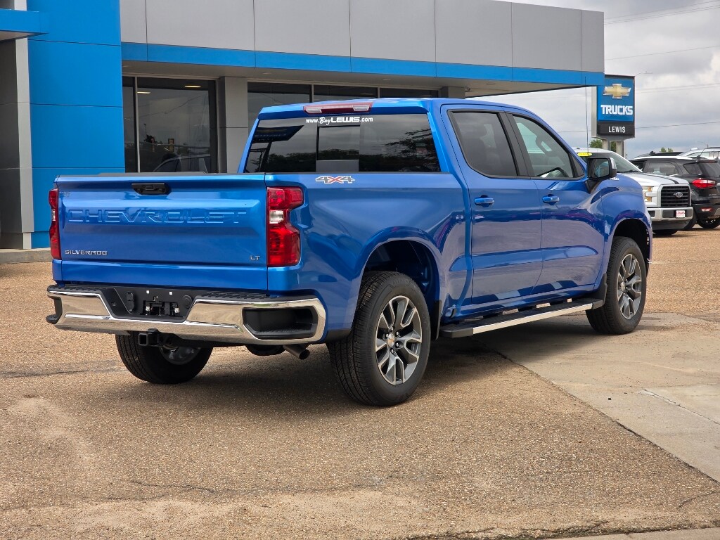 New 2026 Chevrolet Silverado 1500 LT w/1LT Truck Crew Cab