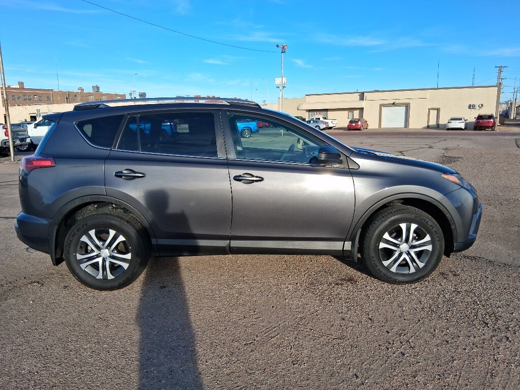 Used 2018 Toyota RAV4 LE SUV