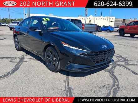 2023 Hyundai Elantra SEL Sedan