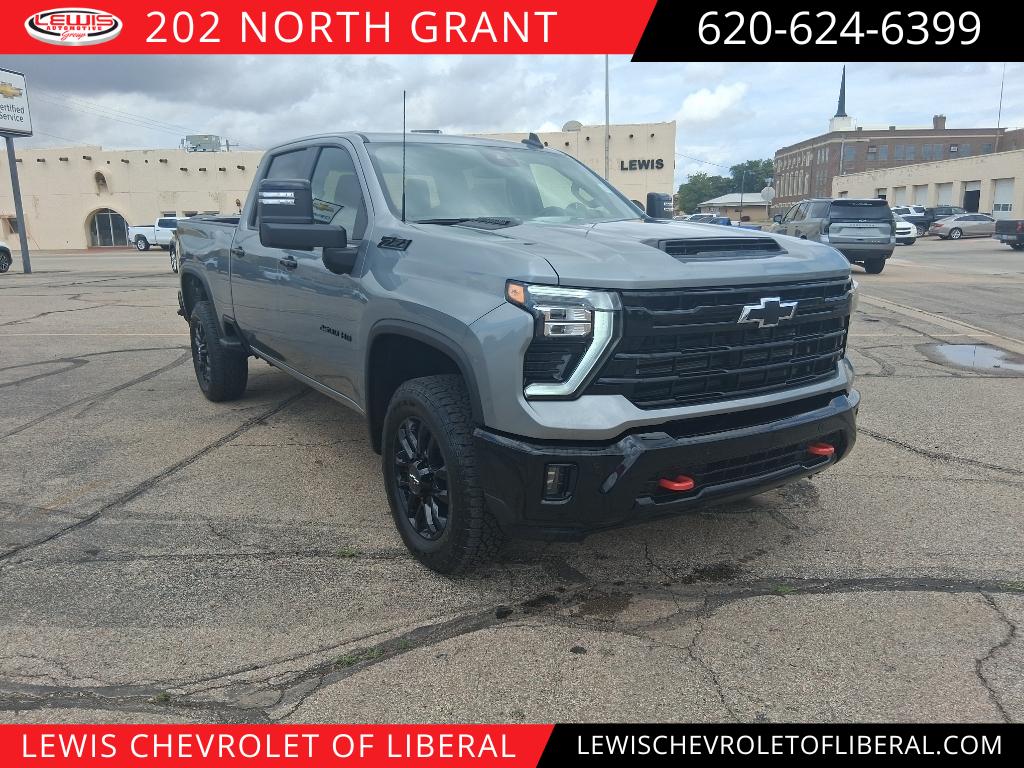 2026 Chevrolet Silverado HD LT 4WD Crew Cab Standard Box's photo