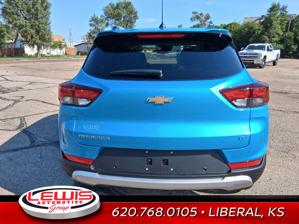 2026 Chevrolet Trailblazer LT photo 4