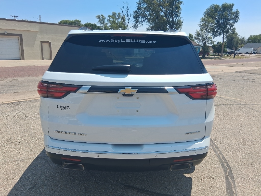 Used 2022 Chevrolet Traverse Premier SUV
