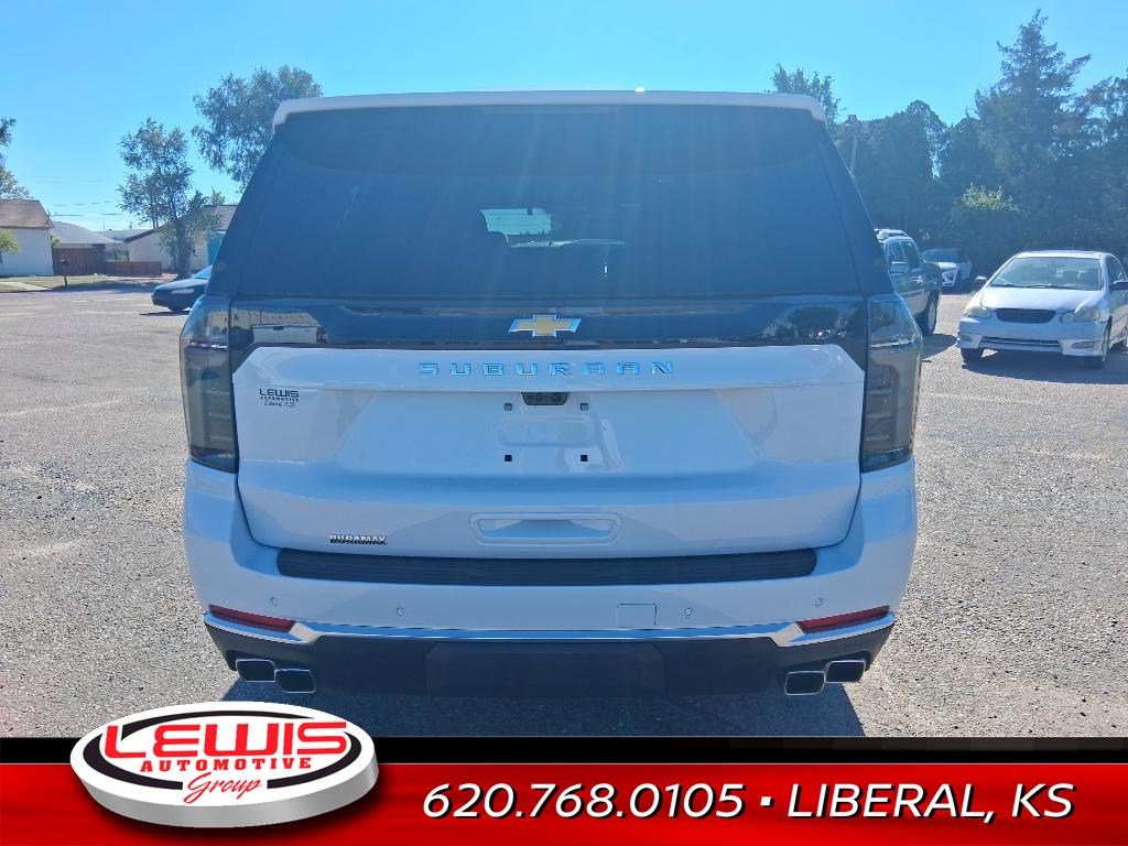 2026 Chevrolet Suburban High Country photo 3