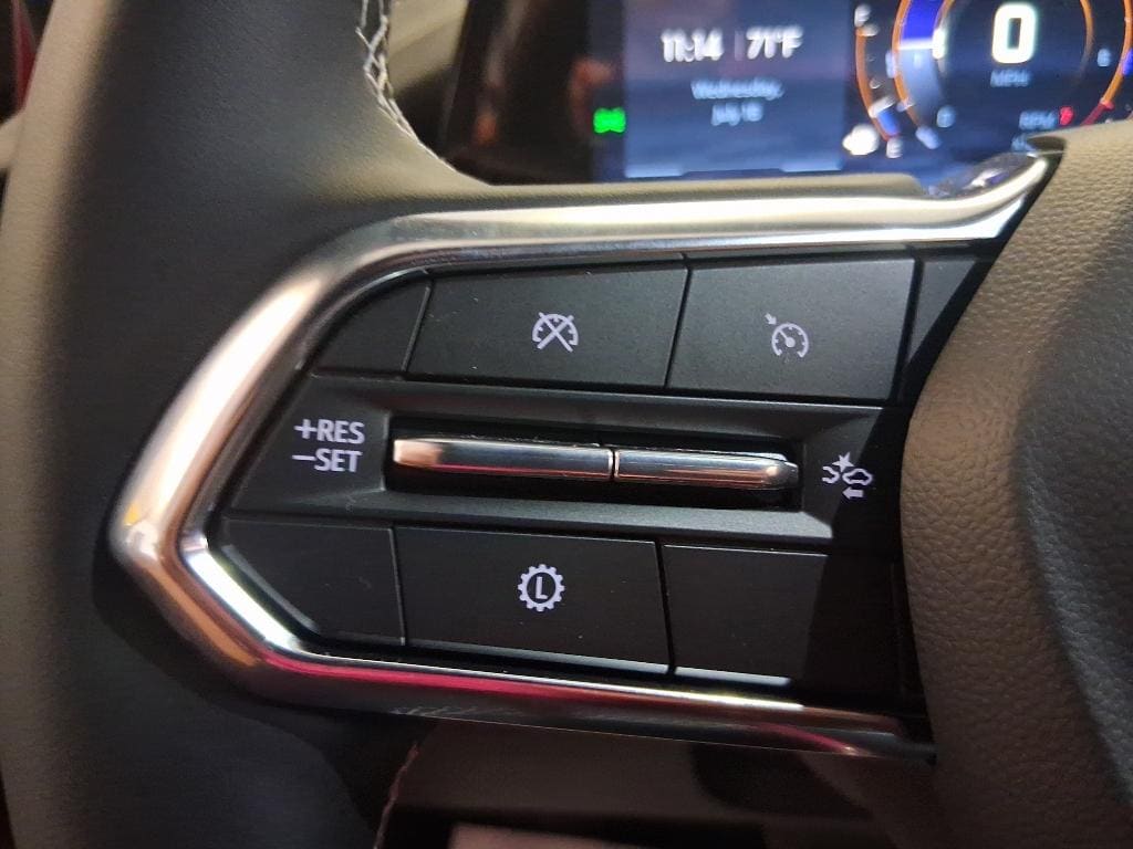 New 2025 Chevrolet Traverse LT SUV