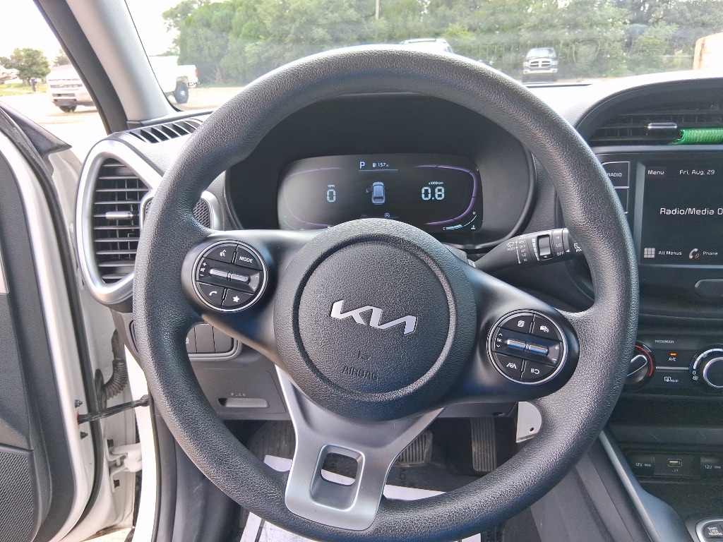 Used 2023 Kia Soul LX Hatchback