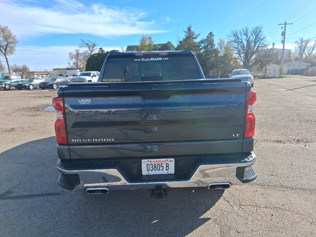 2021 Chevrolet Silverado 1500 Base photo 4