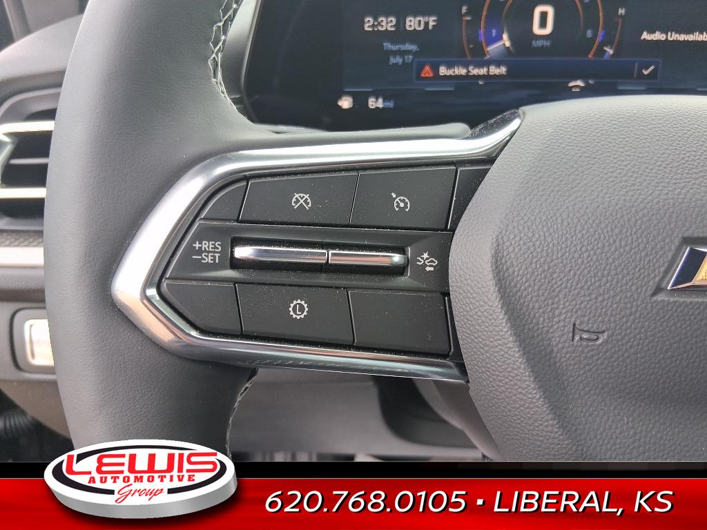 2025 Chevrolet Traverse photo 4