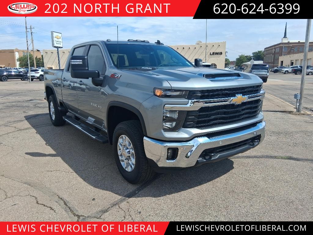 2026 Chevrolet Silverado HD LT 4WD Crew Cab Standard Box's photo