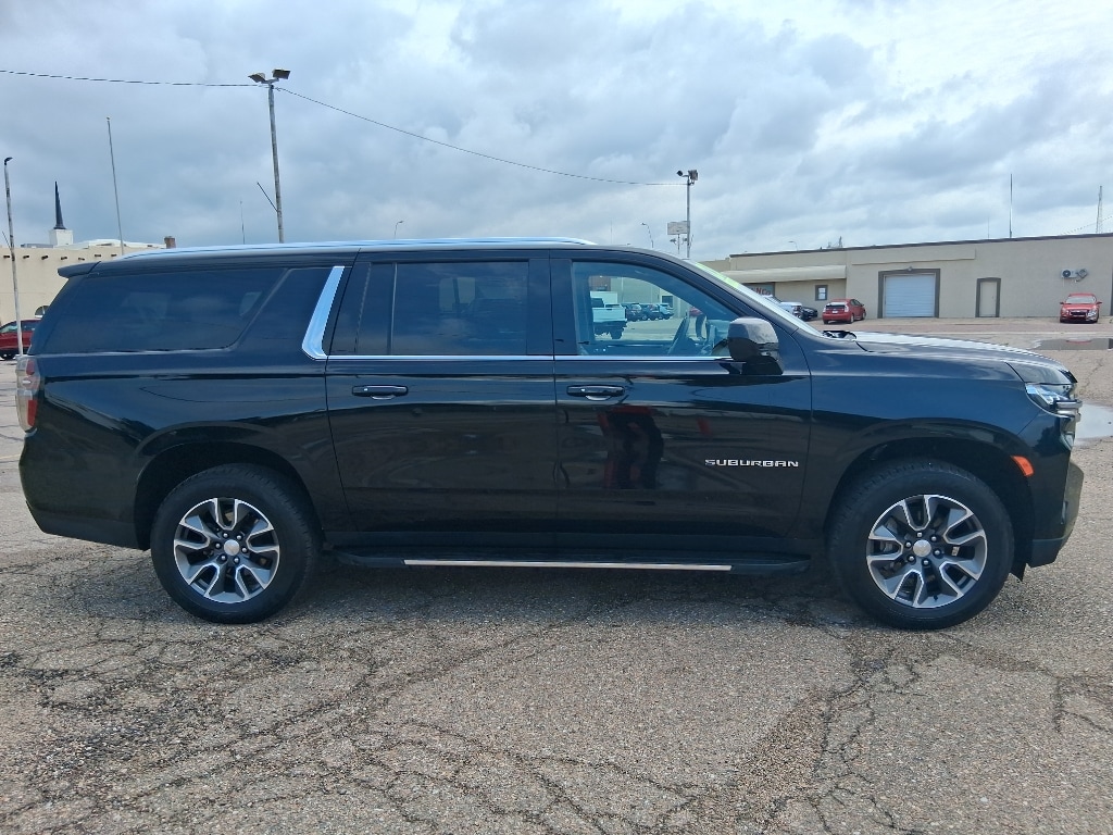 Used 2023 Chevrolet Suburban LT SUV