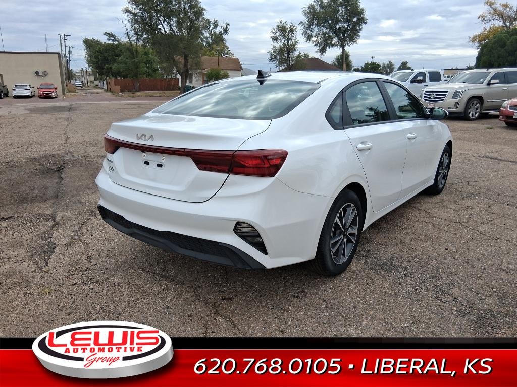 Used 2024 Kia Forte LXS Sedan